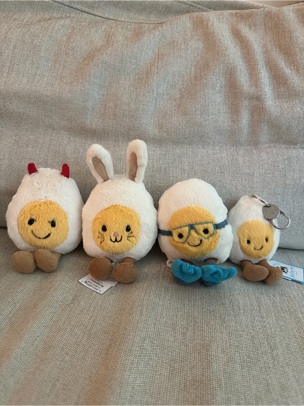 BNWT Jellycat Amuseables Eggs Set